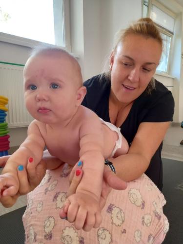 ndt-bobath-dla-niemowlat-i-wczesniakow-13